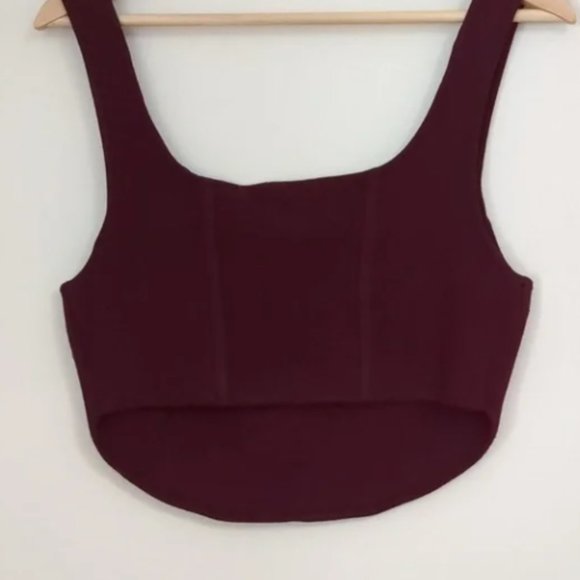 NWT house of Harlow 1960 size large purple knit crop top - Picture 3 of 3